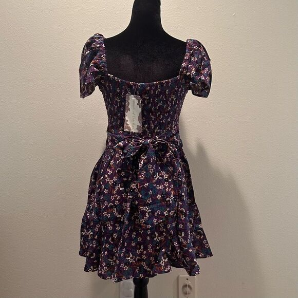 NWT XS Band Of The Free CORALINE PURPLE FLORAL CROSSOVER MINI DRESS - Picture 6 of 14